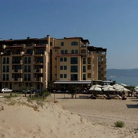 아파트 Oasis Vip Club *