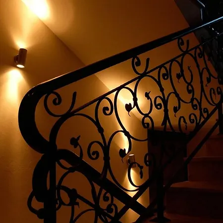 아파트 Oasis Vip Club *