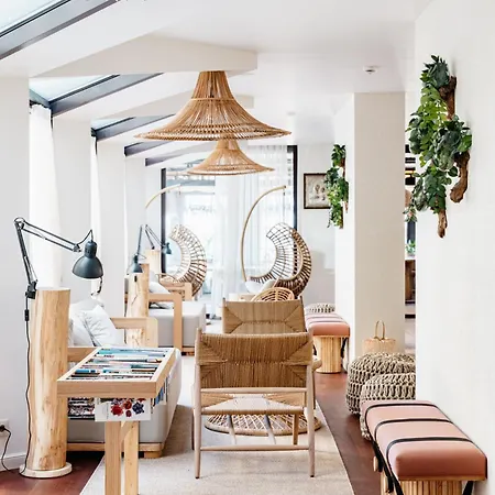 Apartment Oasis Vip Club - Настаняване, Ресторант И Плаж